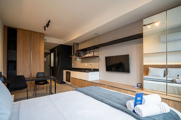 Studio em Cond. c/ Vista na Trindade VTD0727