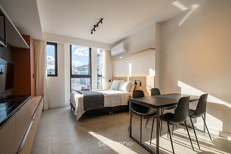 Estúdio em Cond. c/ Academia na Trindade VTD0610