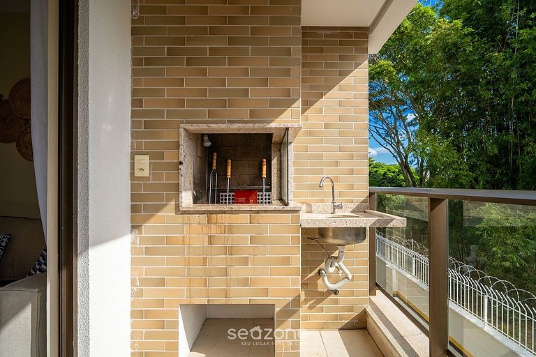 Apto. c/ Varanda a 750m da Praia IDE0765