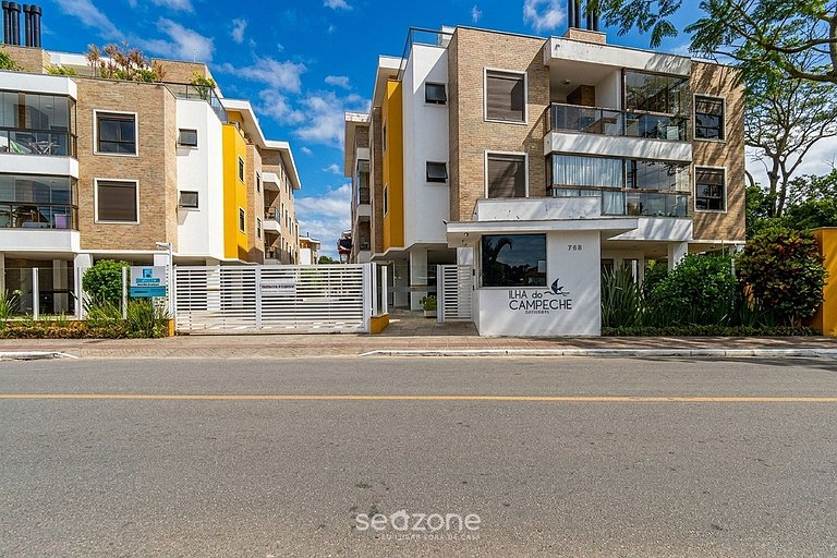 Apto. c/ Varanda a 750m da Praia IDE0765