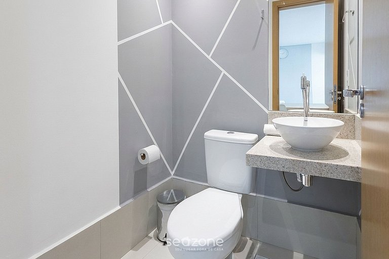 Apto. em Cond c/ Piscina no Centro GRLB1302