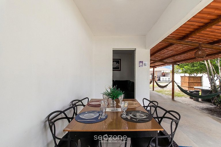 Casa em Cond. c/ churrasq. em Taperapuã CEU0001