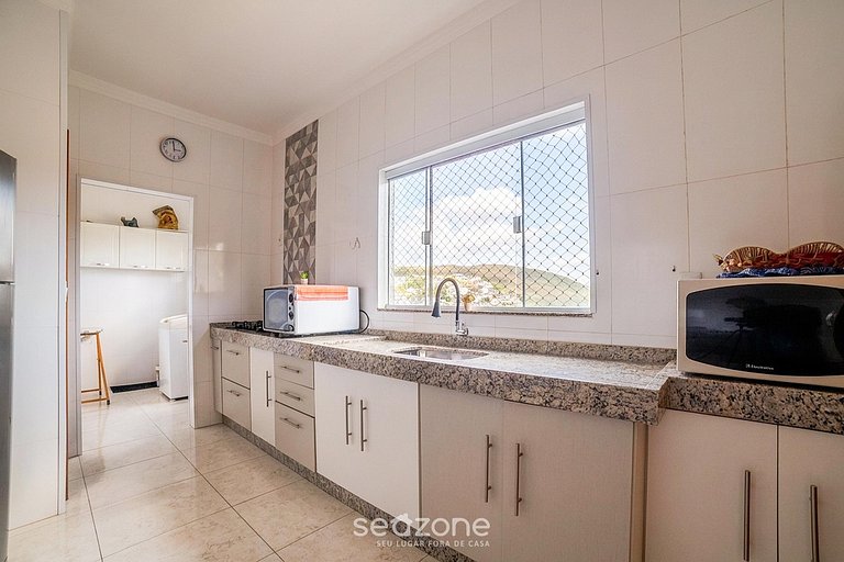 Apartamento espacioso con balcón en Poços FLU0007
