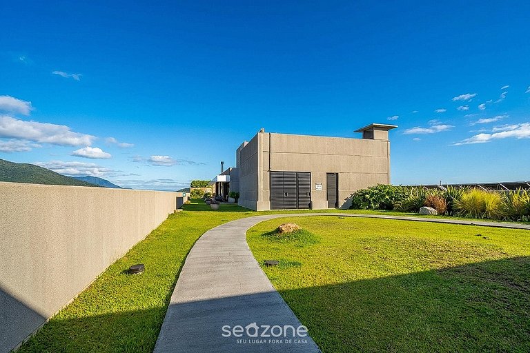 Lindo studio completo c/piscina OKA139