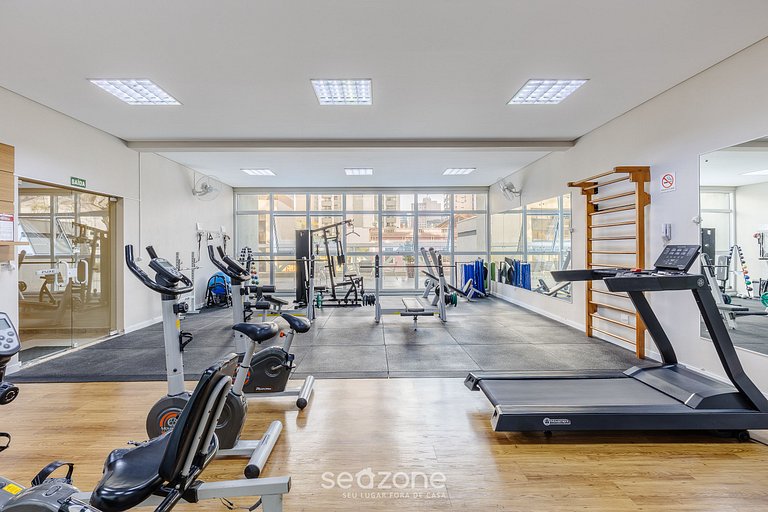 Studio em Cond. c/ Piscina no Centro NWC1007