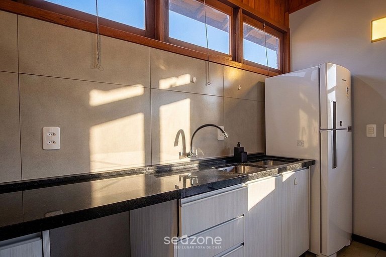 Casa com churrasq e vista para a montanha PRU0000