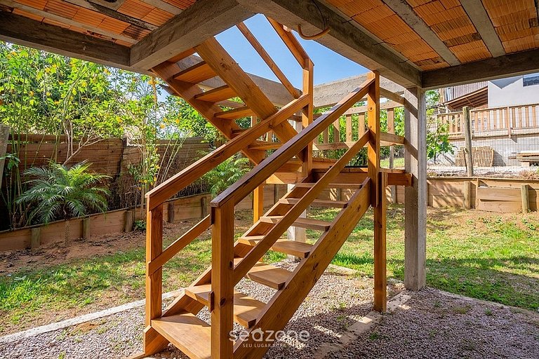 Casa com churrasq e vista para a montanha PRU0000