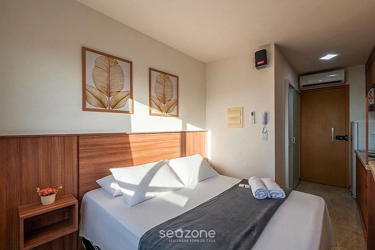 Studio en cond. con piscina y gimnasio SOA0906