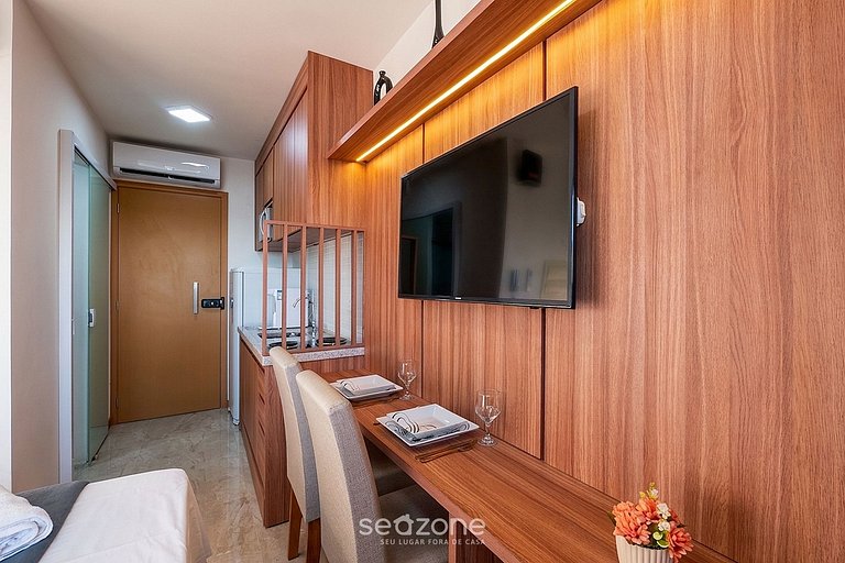 Studio en cond. con piscina y gimnasio SOA0906