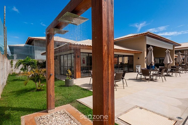 Casa em condo c piscina em Itacimirim IBV0013