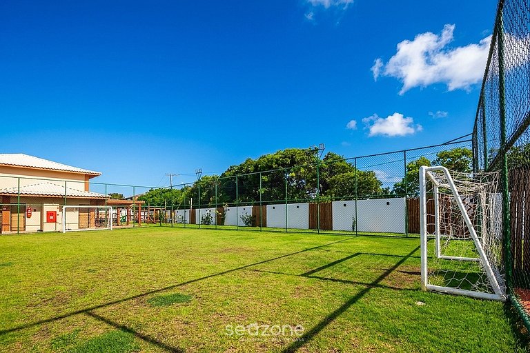 Casa em condo c piscina em Itacimirim IBV0013