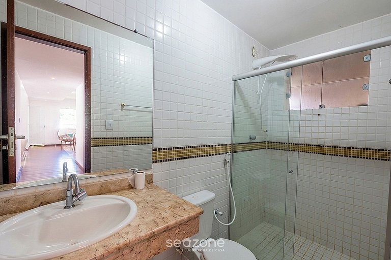 Casa en Cond. c/ Piscina y 4 Suites CDD0077