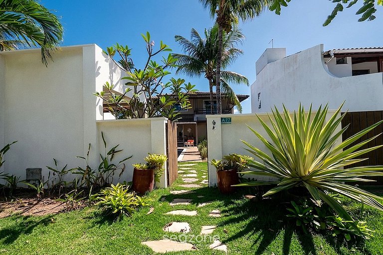 Casa en Cond. c/ Piscina y 4 Suites CDD0077