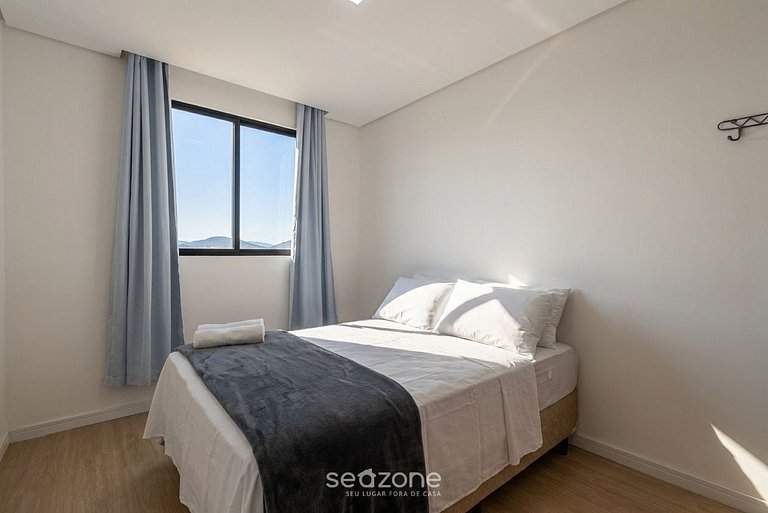 Apto. en Cond. c/ piscina y vista al mar SKL0504