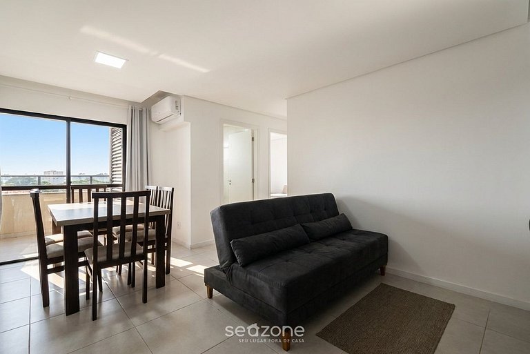 Apto. em Cond. c/ piscina e vista p/ mar SKL0504