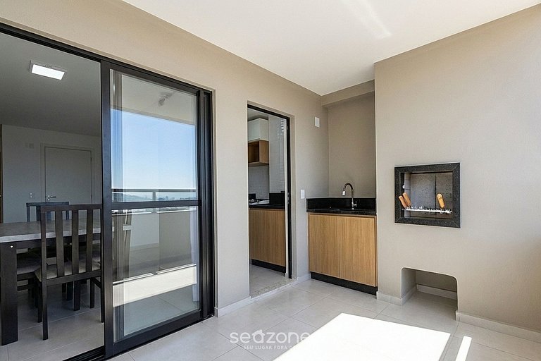 Apto. em Cond. c/ piscina e vista p/ mar SKL0504