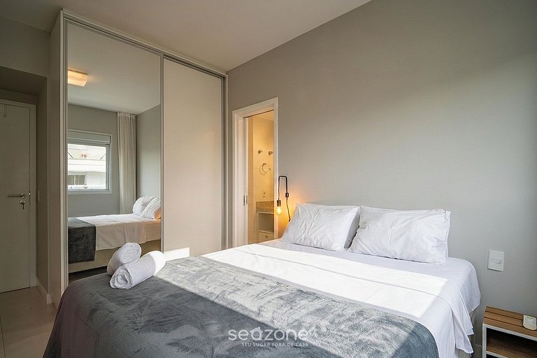 Apto. em Cond. c/ Piscina e Vista Cidade PST1111