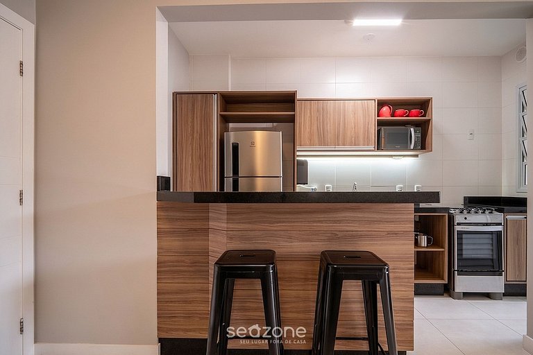 Apto. em Cond. c/ Piscina e Vista Cidade PST1111