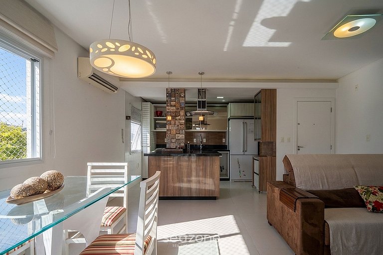 Apt c/ churrasq. prox. da praia de Jurerê SGA0815
