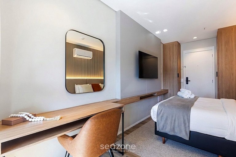 Studio contemporâneo com varanda HMJ0714