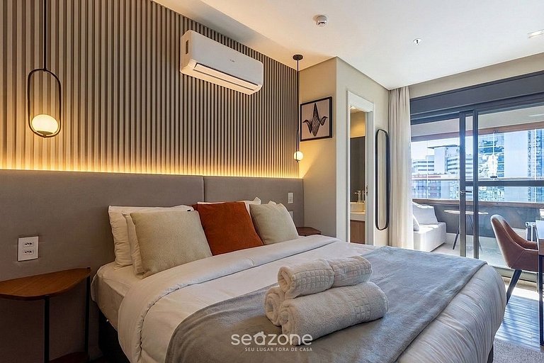 Studio contemporâneo com varanda HMJ0714