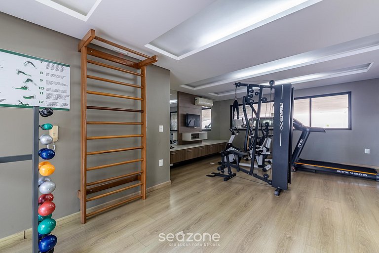 Apto. em Cond. c/ Piscina e Academia GTW0069
