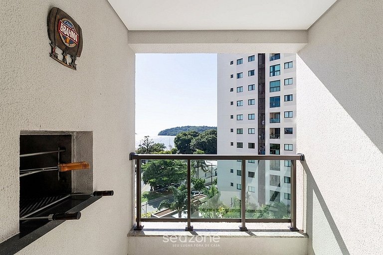 Apto. acogedor en condominio con piscina AVR0503