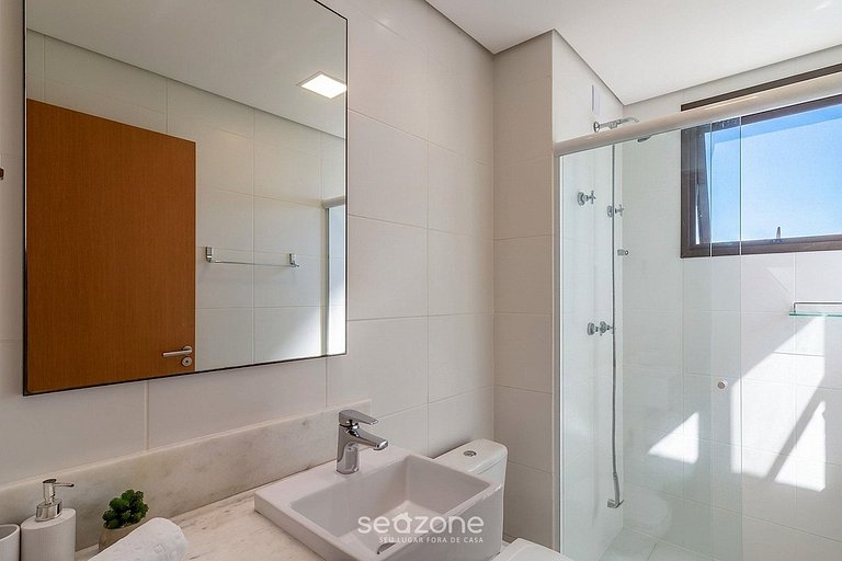 Apto. Aconchegante em Cond. c/ Piscina AVR0503