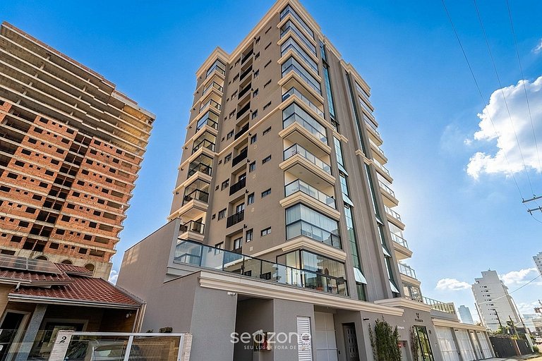 Apto. c/vista al mar en Balneário Perequê VSR1003