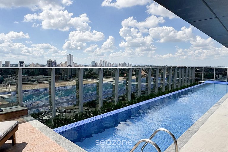 Conforto em Cond. c/ Piscina no Rebouças SAK0819