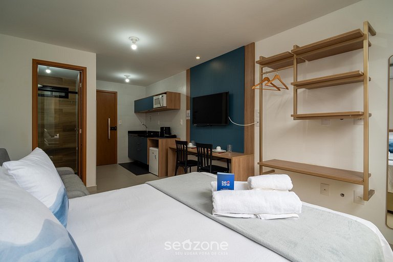 Conforto em Cond. c/ Piscina e Coworking AZZ0305
