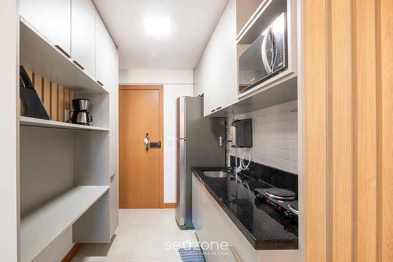 Apto. en Condo. c/ Piscina en Barra ZNB0605