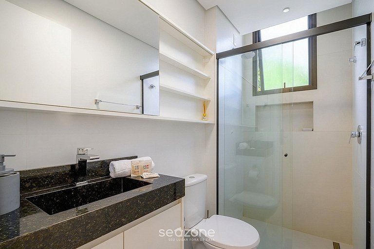 Estudio confortable a 220 m del mar MAL0109
