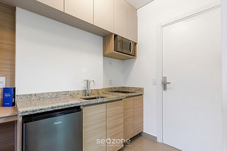 Studio c/ varanda em Cond. c/ academia GBN0506