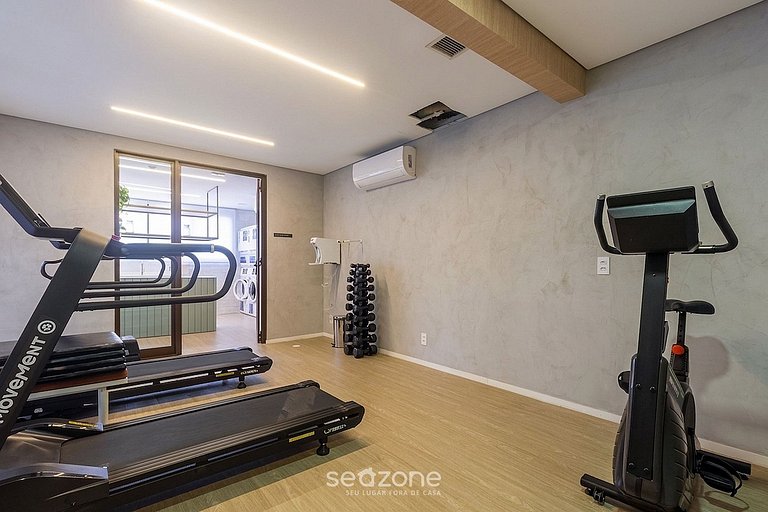 Studio c/ varanda em Cond. c/ Piscina GBN0506