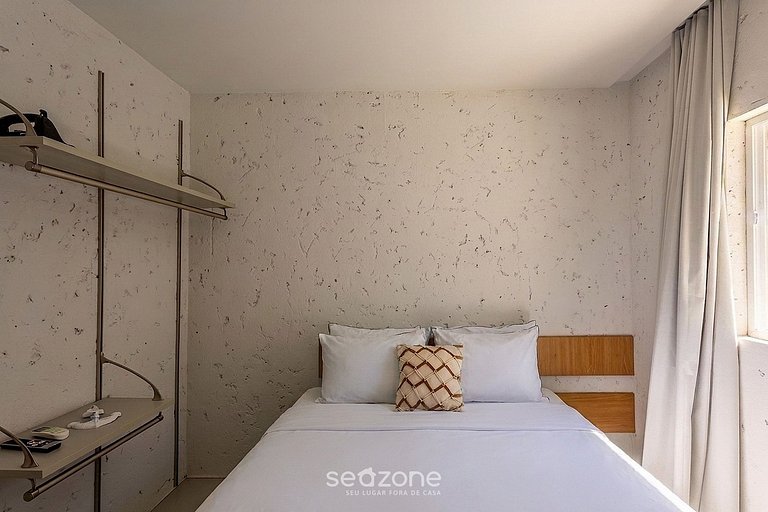Apt em Cond. c/churrasq a passos da praia CUMD0002