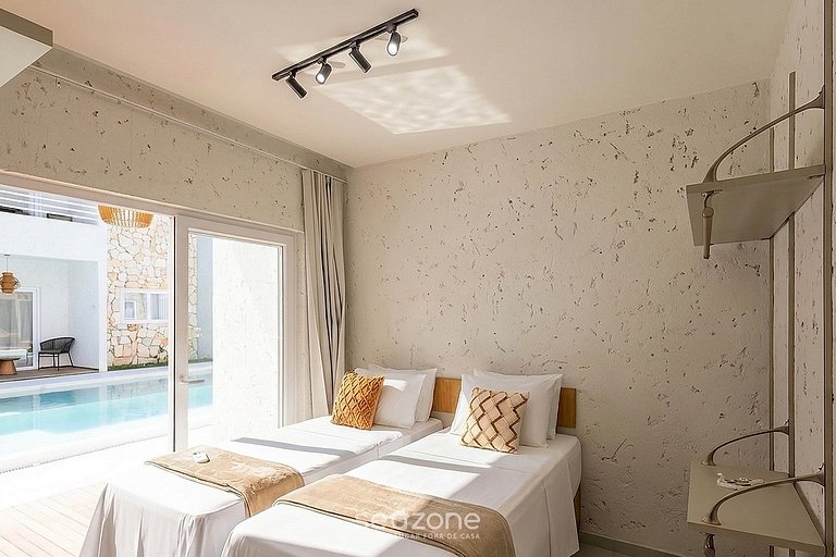 Apt em Cond. c/churrasq a passos da praia CUMD0002