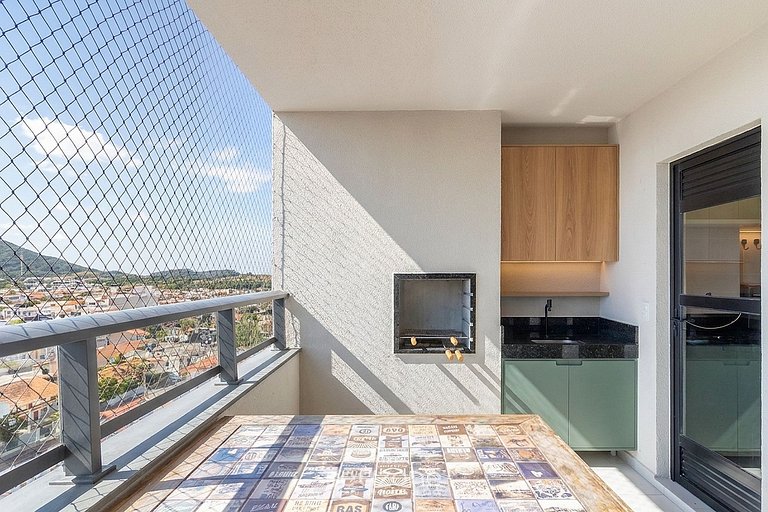 Apto. en Cond. c/ piscina y vista al mar SKL1002