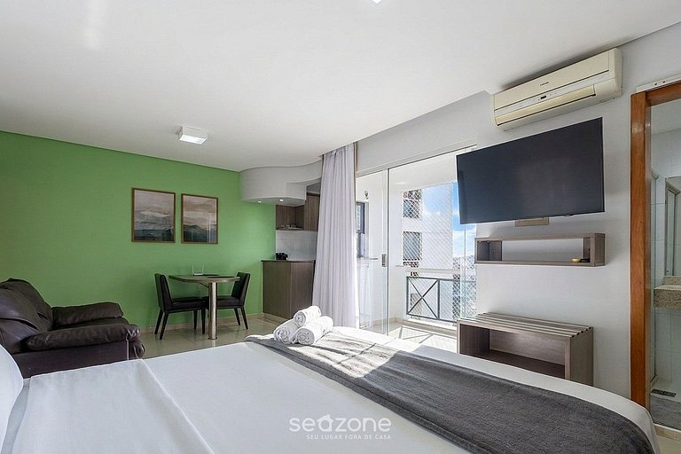 Studio c/ varanda em Cond. c/ Piscina CRY2208