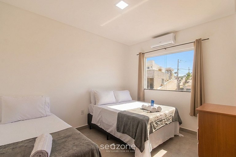 Apto em Cond. c/ Piscina em Porto Seg. MAA0004