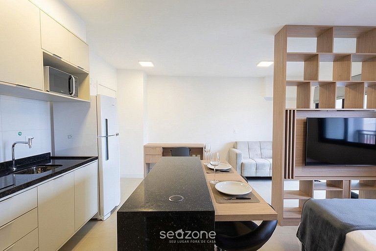 Studio bien ubicado en cond. con piscina SRU1409