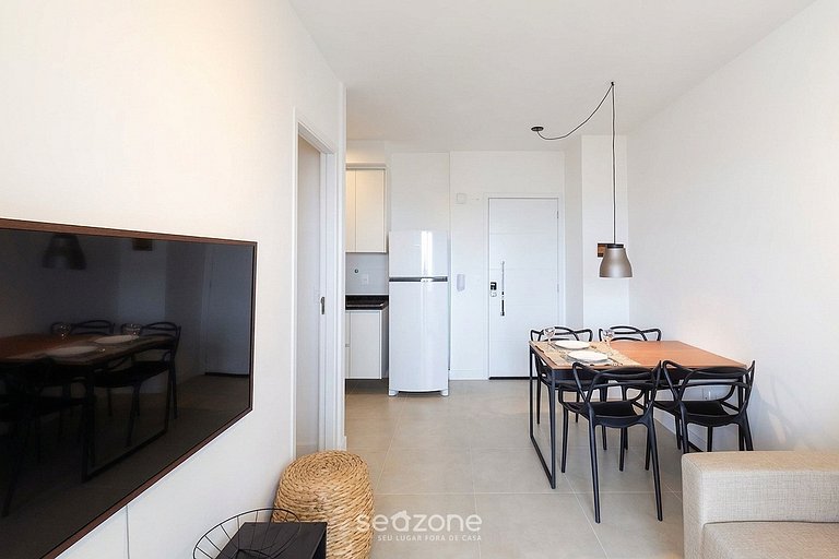 Apto. em Cond. c/ Piscina e Vista Cidade SRU2109