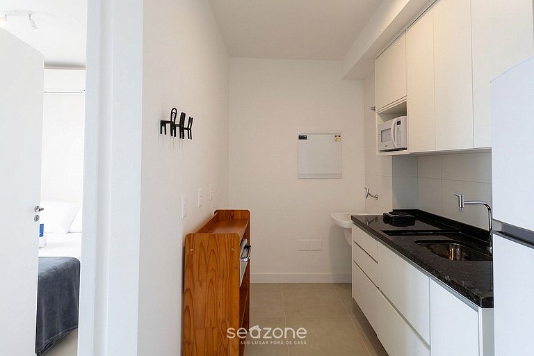 Apto. em Cond. c/ Piscina e Vista Cidade SRU2109