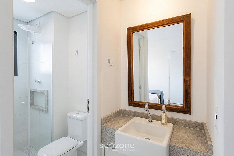 Apto. em Cond. c/ Piscina e Vista Cidade SRU2109