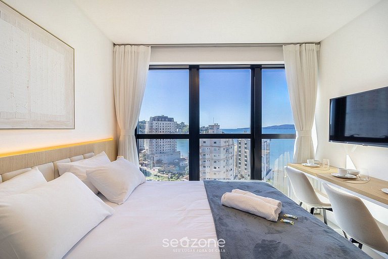 Apartamento com vista para o mar, em condomínio, a 280 metro