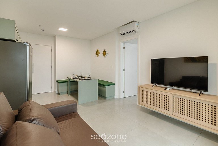 Apto 1Q c/ Vista Mar e acad. 280m da Praia MHF1206