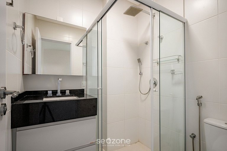 Apto. em Cond. c/ piscina e vista mar ENT0102
