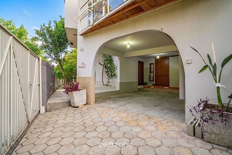 Casa con chimenea en Morro das Pedras MCT0090