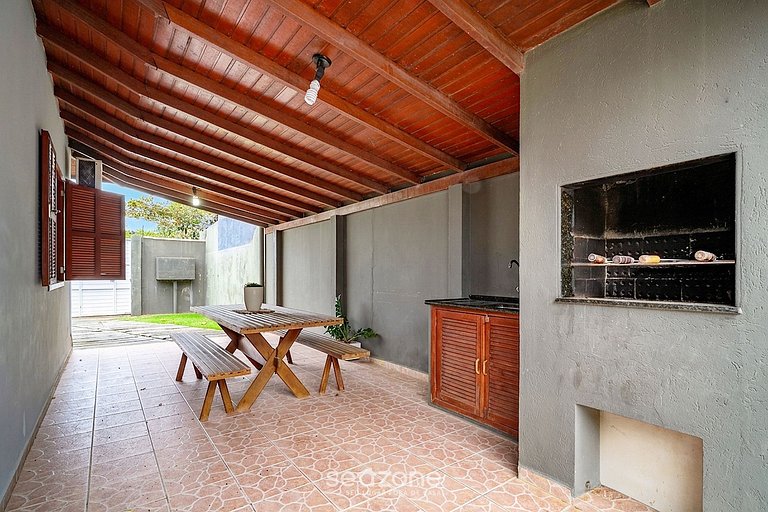 Casa c/ Churrasq. prox. da Praia PEL1199