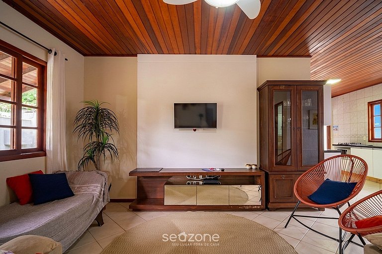 Casa c/ Churrasq. prox. da Praia PEL1199